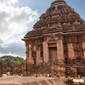 Golden Odisha: Temples & Coastal Wonder